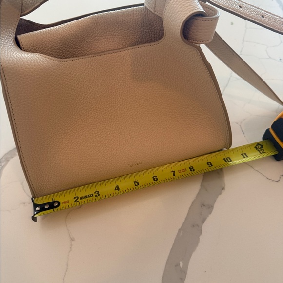 Cuyana Double Loop Leather Bag in Pebbled Stone - Picture 9 of 13